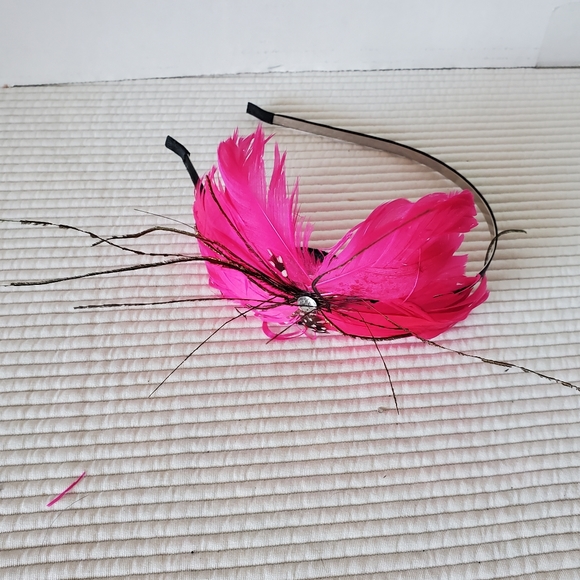3 Fascinator Lot 1 glasses Feathers Headband Wedding Party Pink Cream Grey Black - Picture 2 of 9